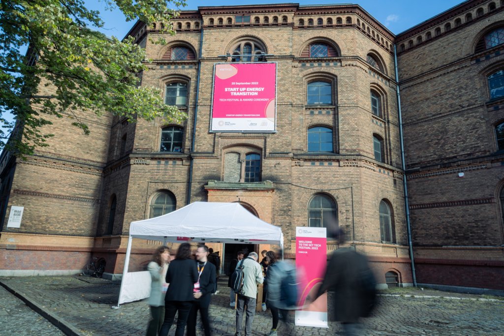 SET Tech Festival at the Heeresbäckerei in Berlin. Picture from outside. Image: Maximilian Grosser/phototek.de/Berlin / dena